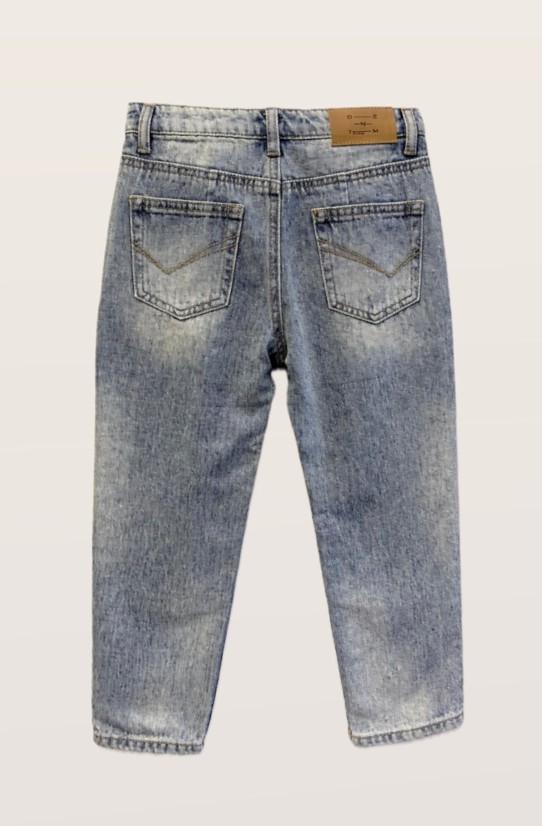 140 Rugged Jeans