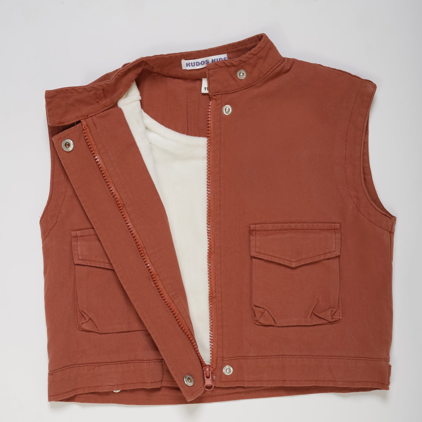 SLEEVELESS JACKET