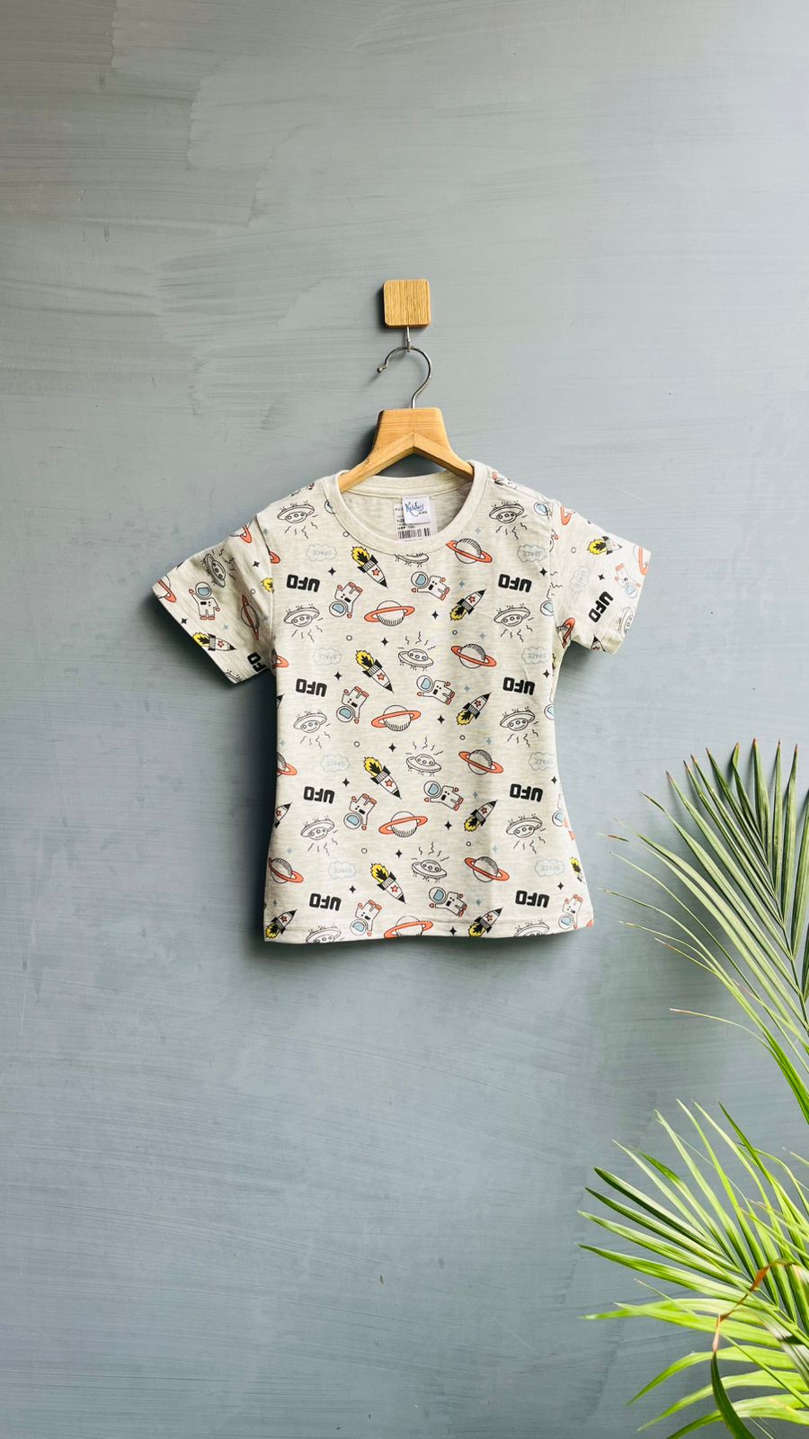 T-SHIRT #236 SPACE