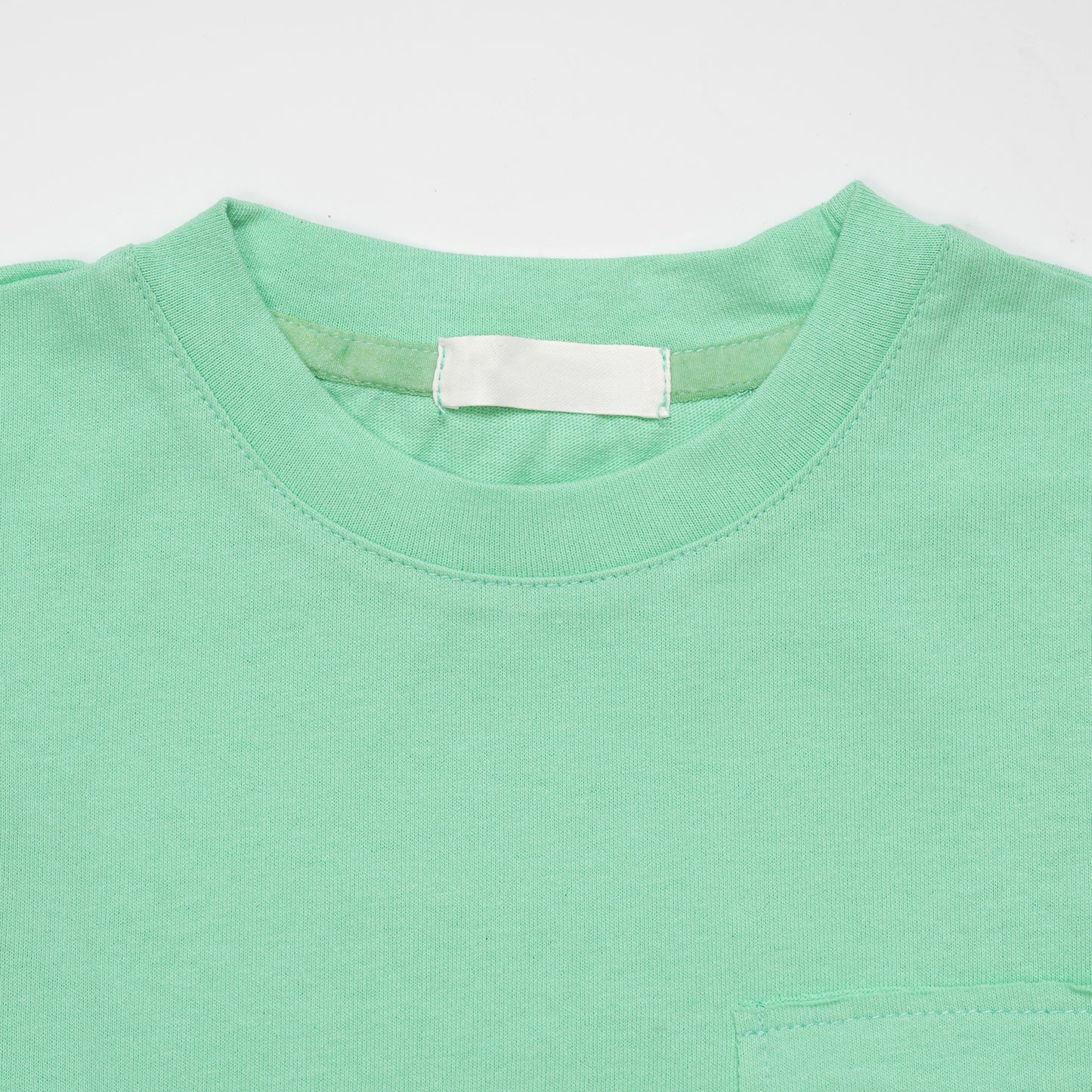 COMFORTABLE FIT T-SHIRT